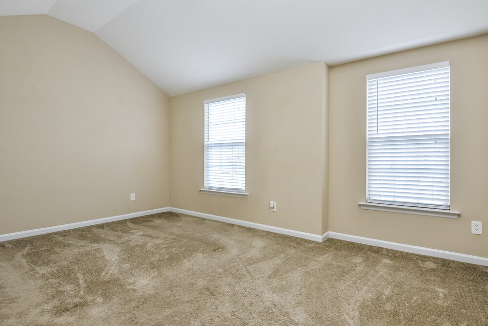 Building Photo - 820 Willow Bay Dr
