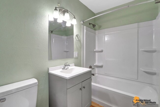 Building Photo - 430 Schodde St