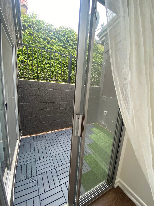 Atrium/Patio - 312 La Amatista Rd