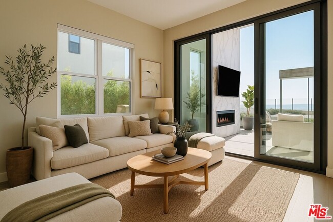 Building Photo - 20306 Willoughby Ln