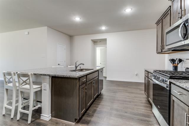 Building Photo - 603 Calm Springs Dr