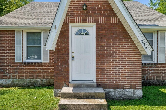 Building Photo - 226 Cumberland Dr
