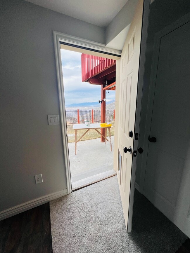 Building Photo - 1987 E Aspen Grv Ct