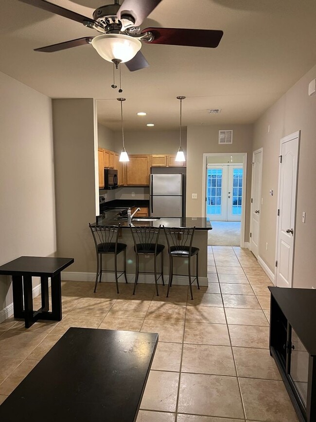 Building Photo - The Address That Has It All!  Chase Hollow Condominiums