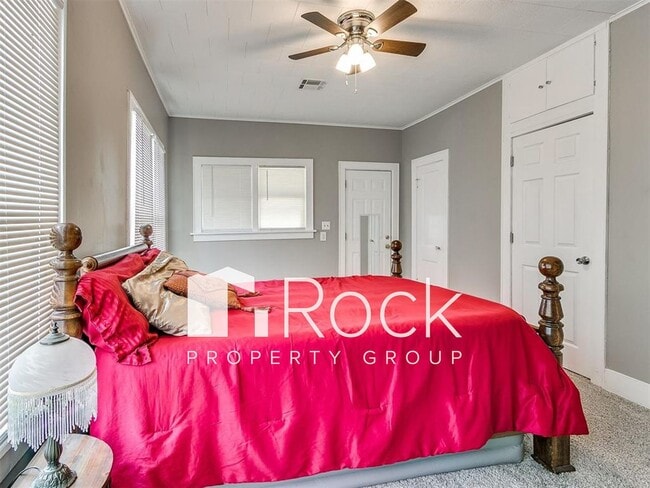 Building Photo - Remodeled 3 Bedroom Bungalow in OKC's Plaza District *Half Off 1st Month's Rent*