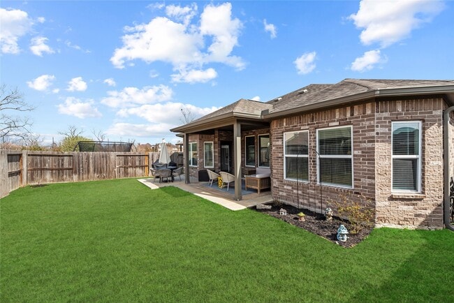 Building Photo - 9019 Stanley Oak Dr