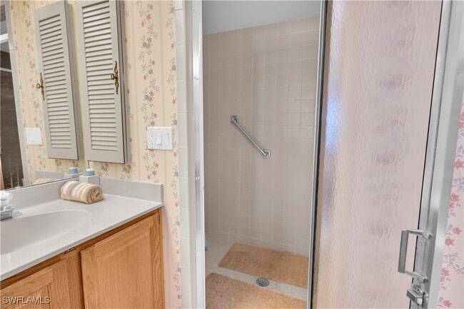 Building Photo - 1251 Broadwater Dr