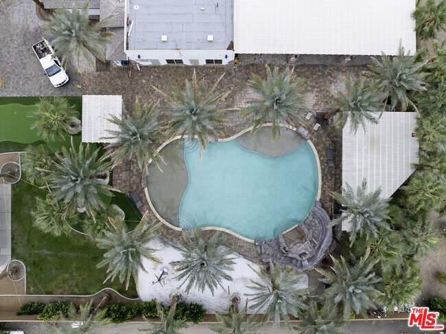 Building Photo - 38580 Rancho Los Cerritos Dr