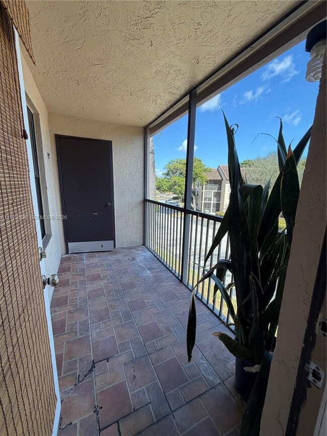 Building Photo - 4421 W McNab Rd