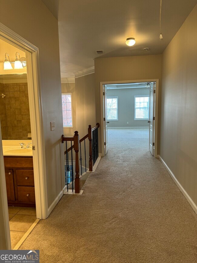 Building Photo - 5868 Norfolk ChaseRoad