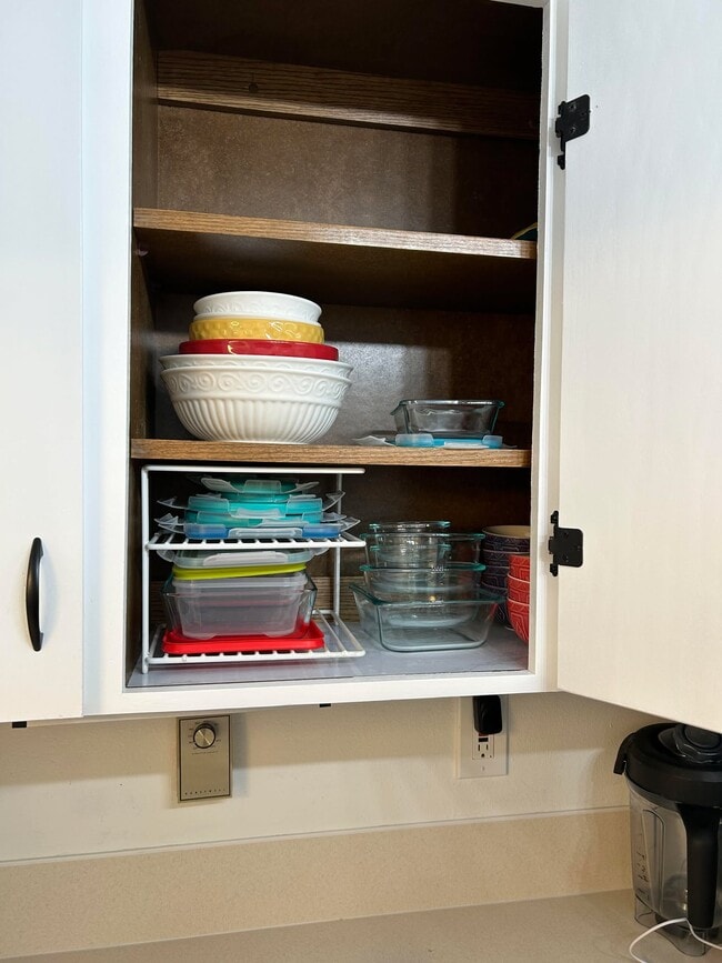 Building Photo - 1095 Canal Ave