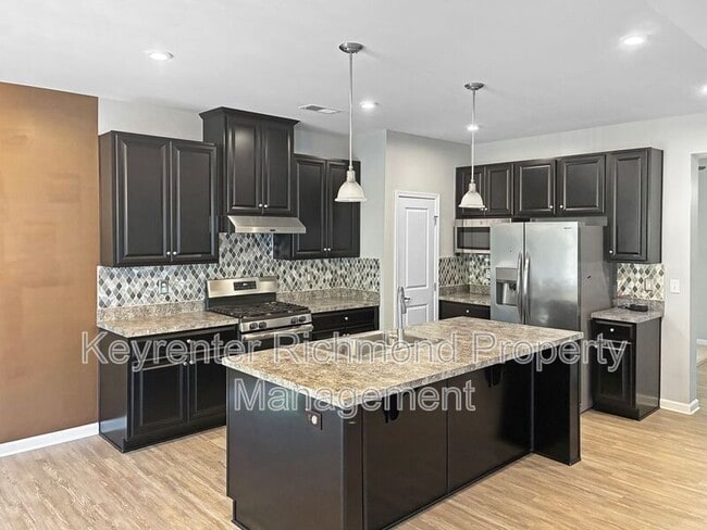 Building Photo - 4333 Kenmare Ln