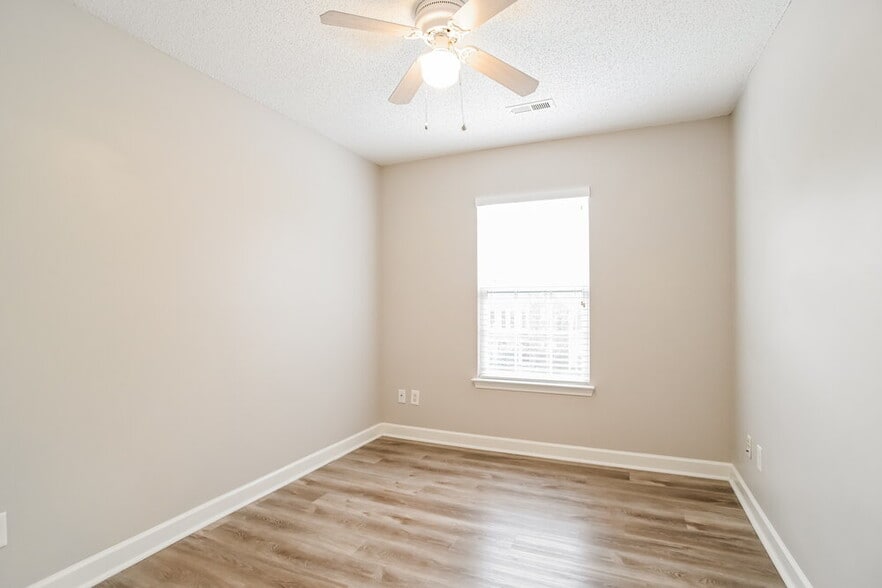 Building Photo - 4706 Capstone Dr