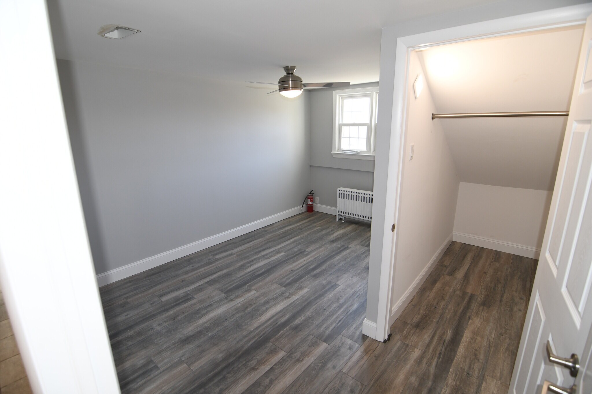 Bedroom 1. Walk in closet. - 309 Old York Rd