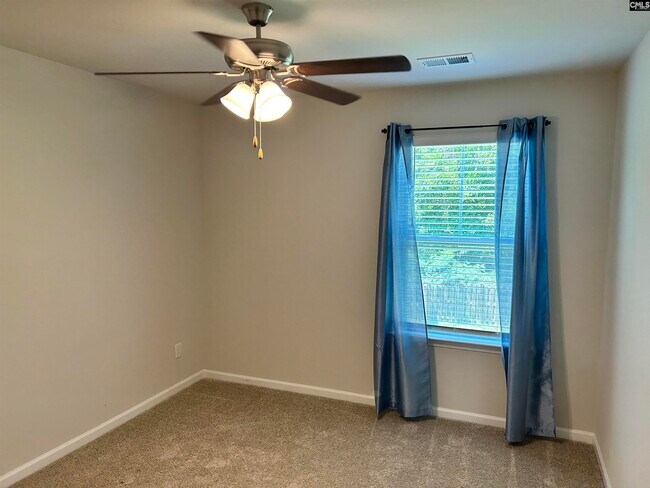 Building Photo - 1071 Crescent Moon Lp