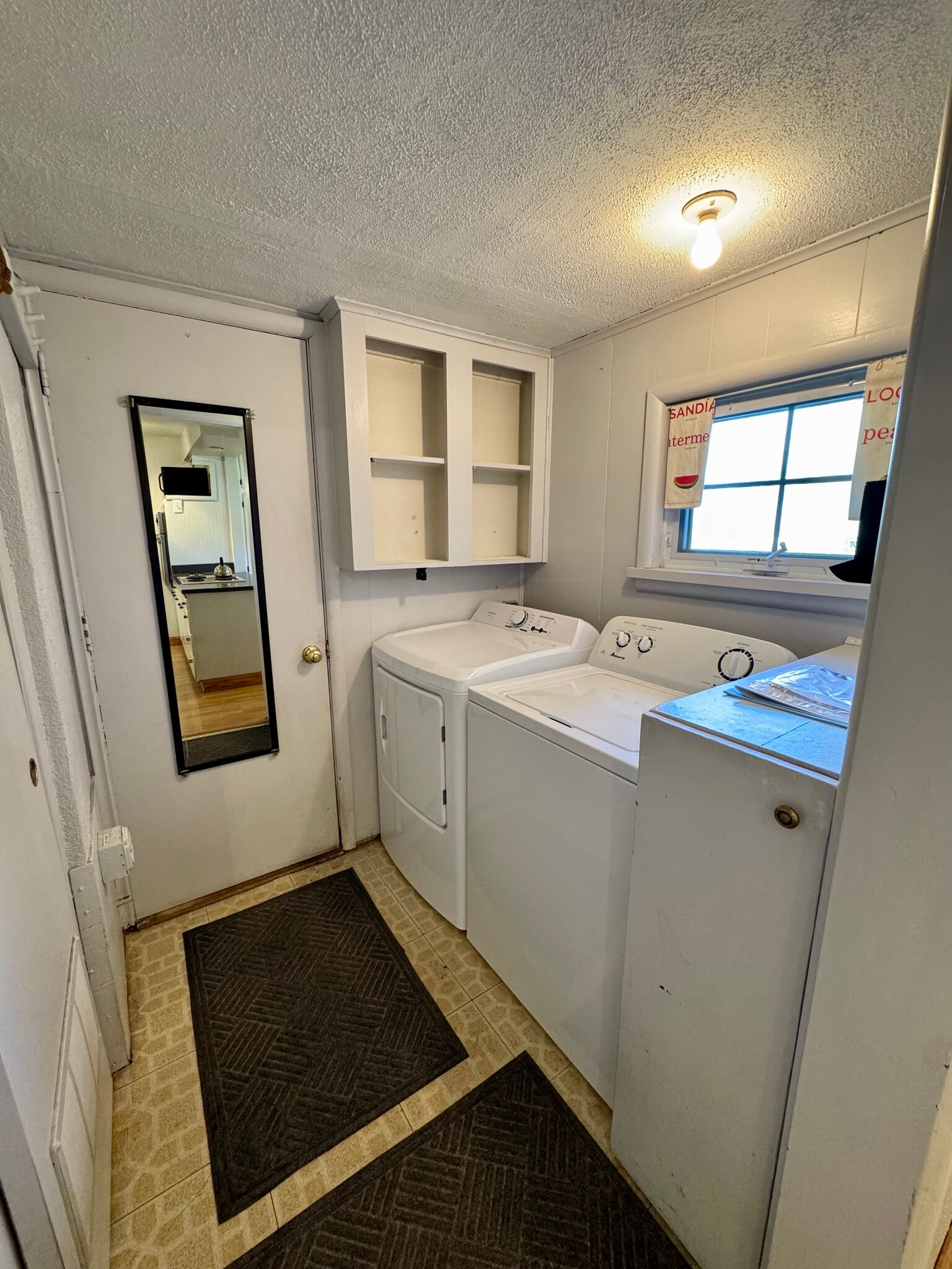 Building Photo - 1535 Monterey Ct