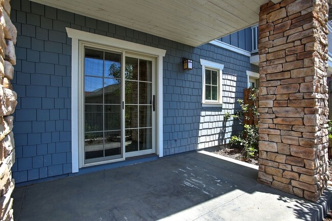 Building Photo - Rare Bella Riviera! Where the Upper East m...