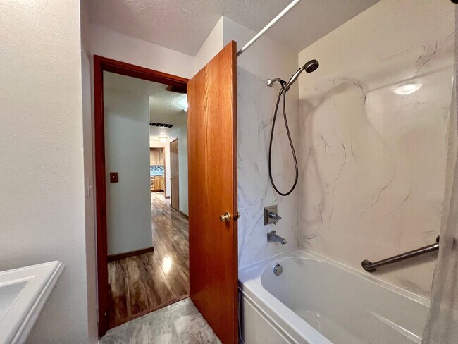 Building Photo - One Of The Top Rated Gems Of 2026: Serene 3 Bed + Bonus Room, 2.5 Bath Spacious House!