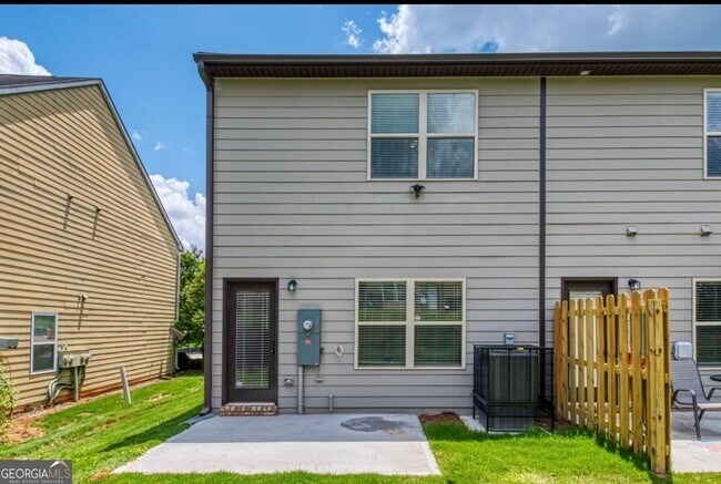 Building Photo - 2781 Bayrose Cir