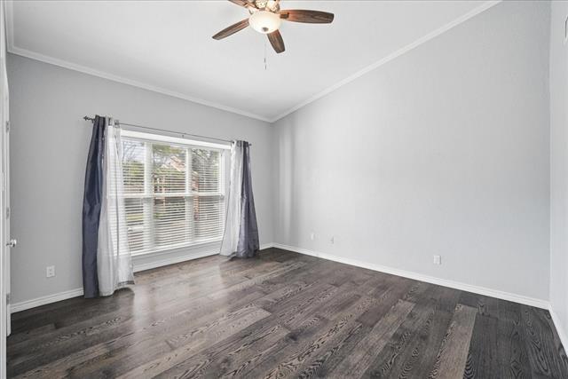 Building Photo - 411 Pebble Way