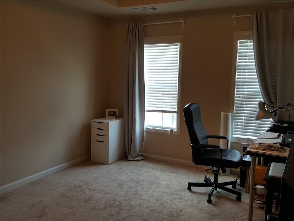 Building Photo - 805 Pleasant Hill Rd