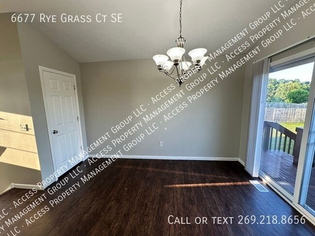Building Photo - 6677 Rye Grass Ct SE