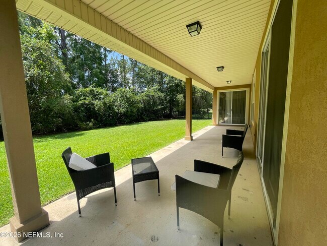 Building Photo - 2543 Willow Creek Dr