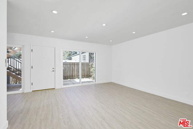 Building Photo - 1007 Ocean Park Blvd