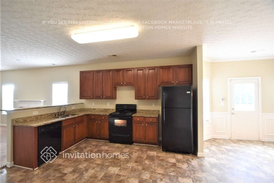 Building Photo - 65 Muirfield Dr