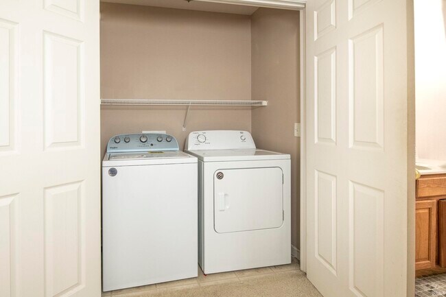 Building Photo - 5713 W Monarch Ct