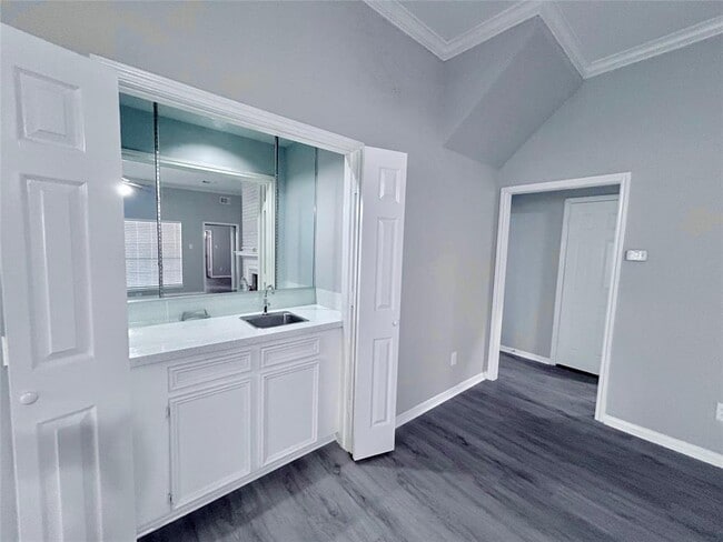 Building Photo - 8114 Brighton Pl Ct