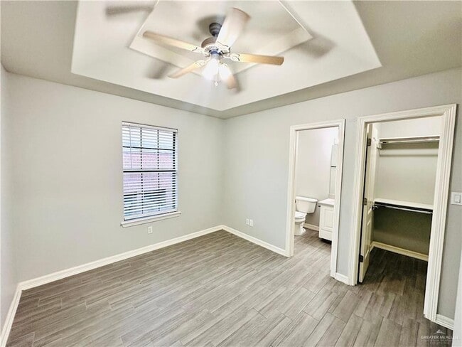 Building Photo - 213 S 49th St