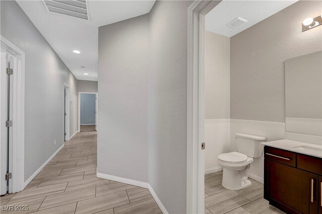 Building Photo - 5424 Kamilla Raen St