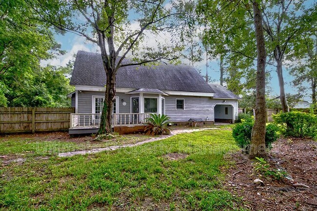 Building Photo - 4614 Masonboro Loop Rd