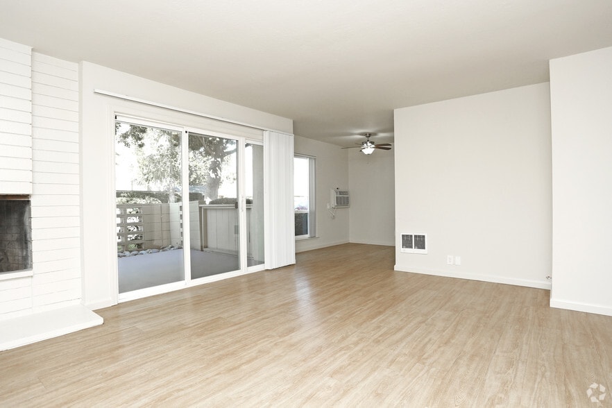 Interior Photo - Carriage House