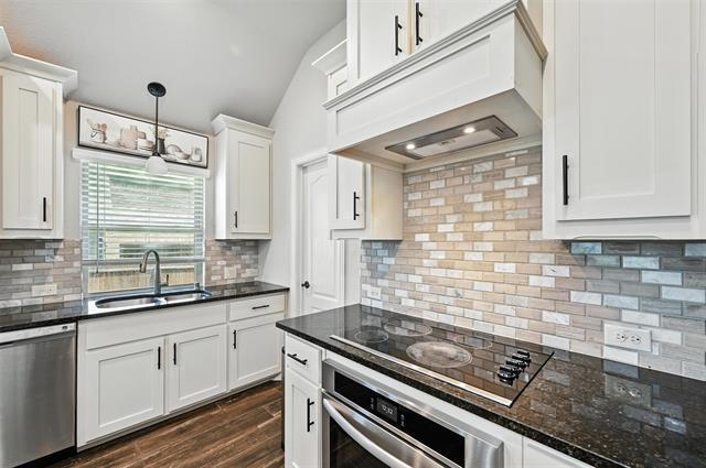 Building Photo - 3829 Honey Grove Dr
