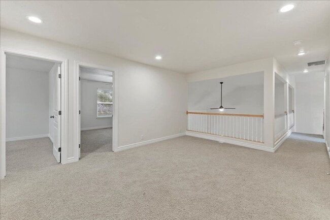 Building Photo - Quiet, Convenient, and Spacious 5 Bedroom 4 Bathroom Home