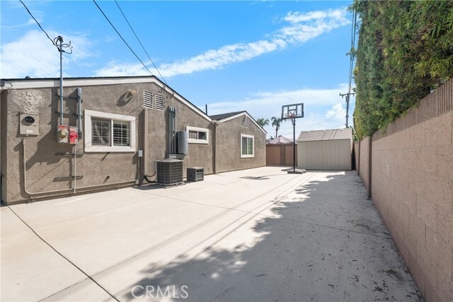 Building Photo - 5502 Kanel Cir
