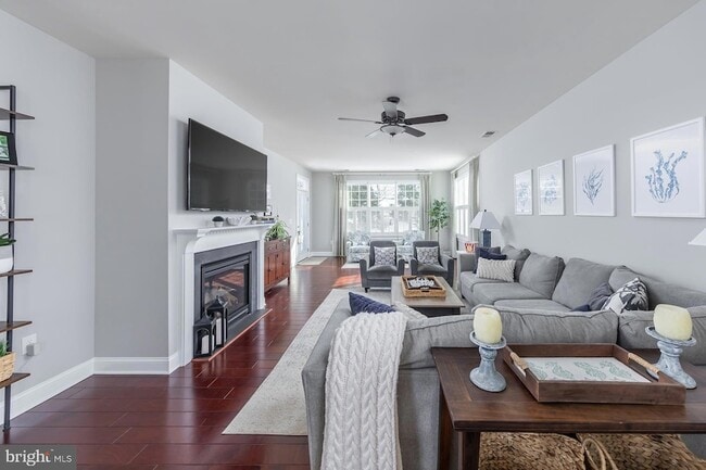 Building Photo - 130 Wesley Dr