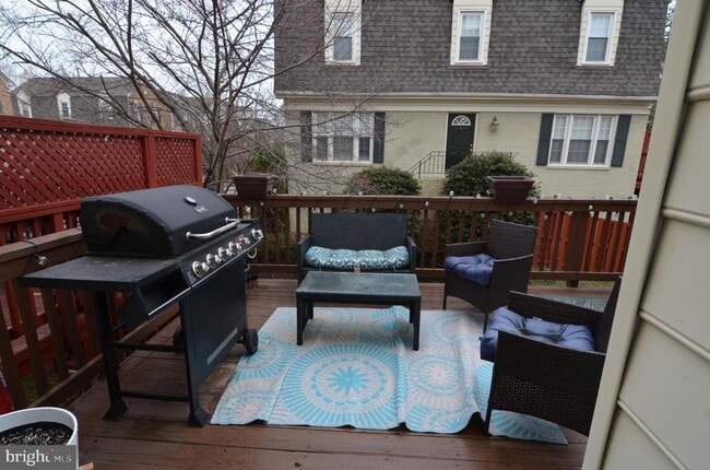 Building Photo - 2039 Gallows Tree Ct