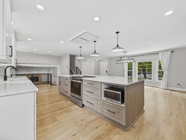 Building Photo - Gorgeous Home in Centennial!