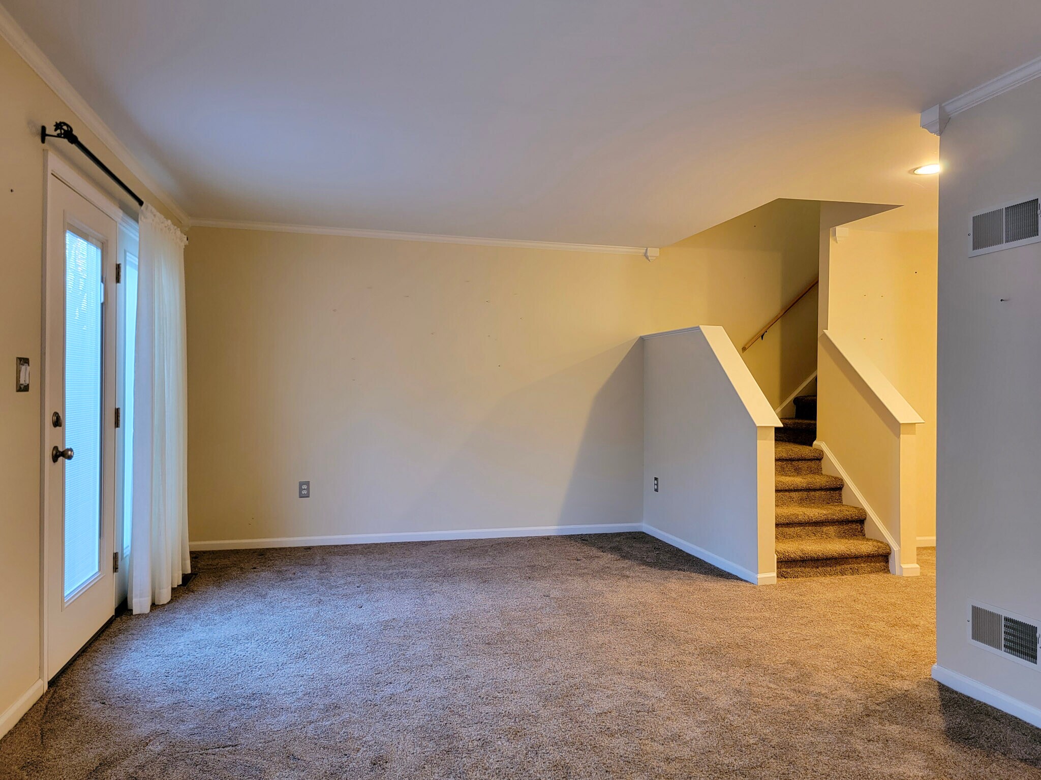 Building Photo - 26 Heron Dr