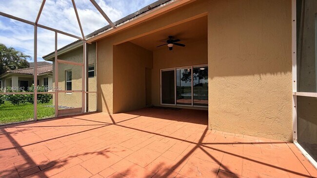Building Photo - 4310 Diamond Way