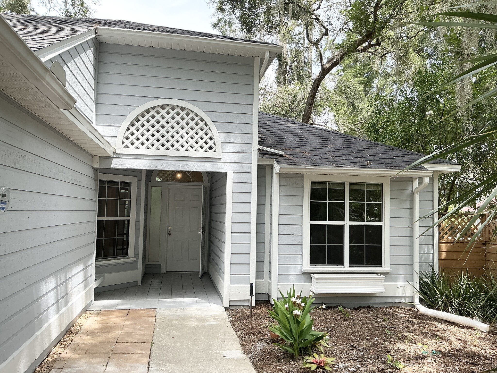 Building Photo - 12332 NW 7th Ln