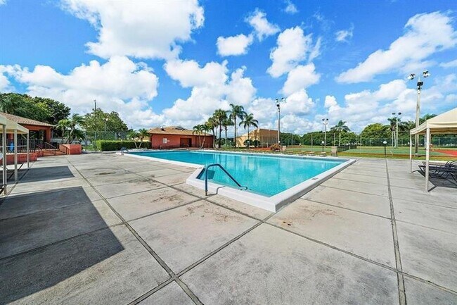 Building Photo - 4519 Feivel Rd