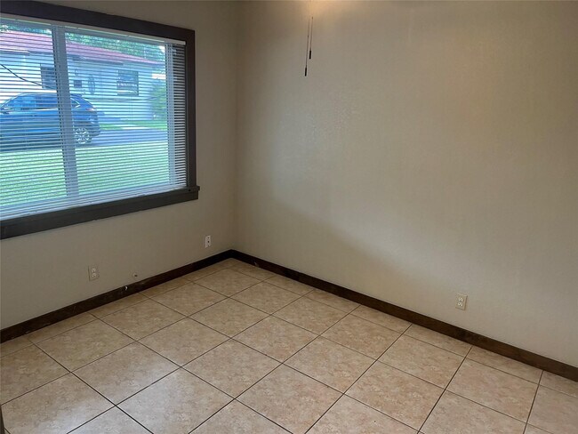 Building Photo - 101 Fronton Blvd