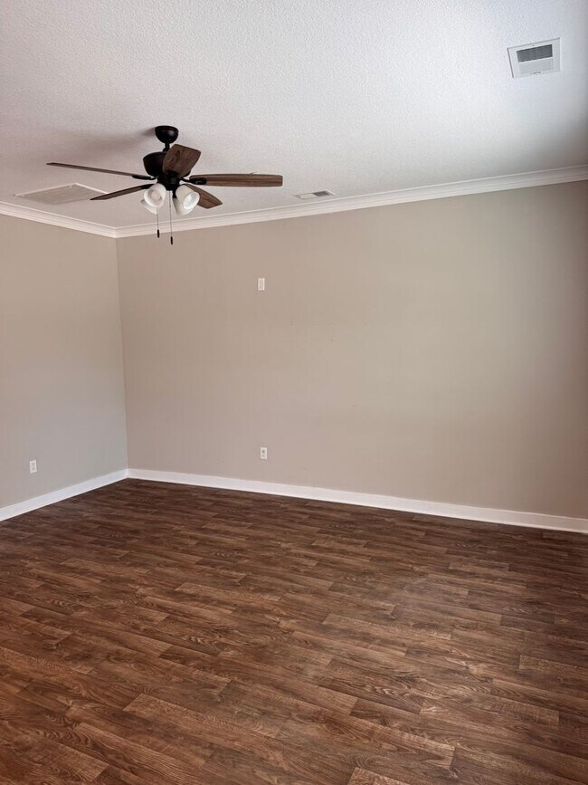 Building Photo - 1303 Tides Edge Ct