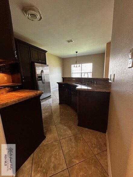 Building Photo - 6654 Pino Azul Dr