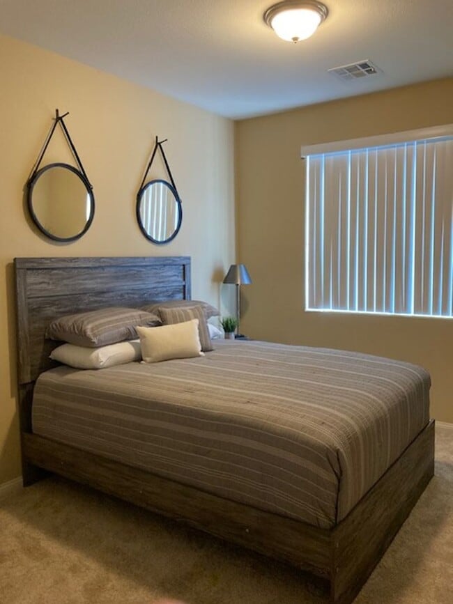 Building Photo - Highly Upgraded Snowbird Rental located in...