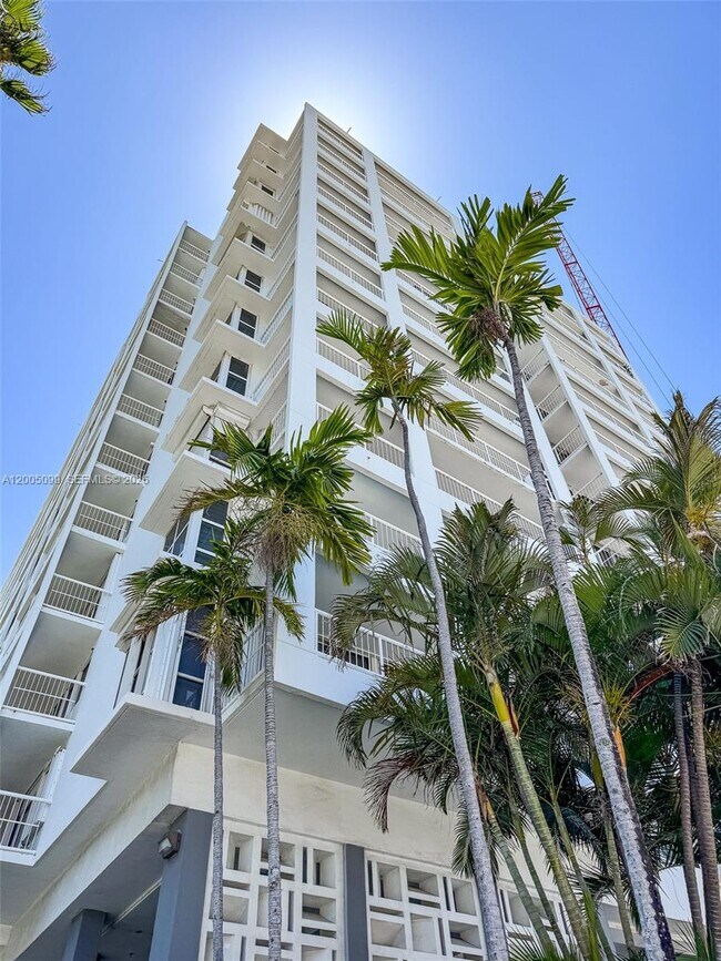 Building Photo - 9341 Collins Ave